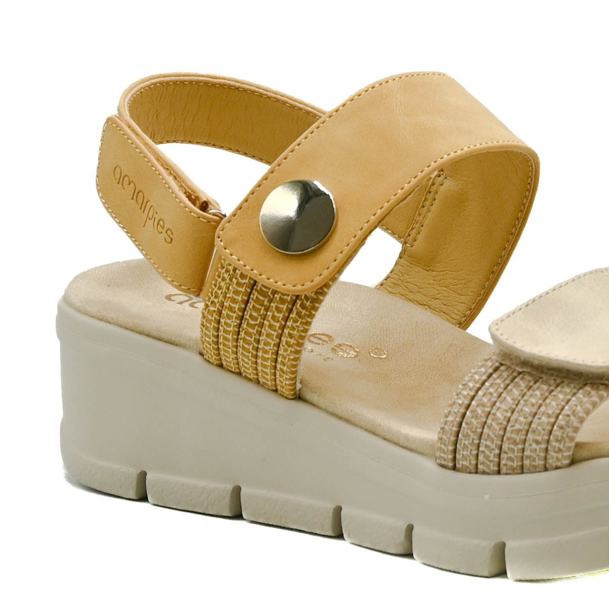 TasosShoes_Amarpies_30135_gynaikeia_anatomika_pedila_se_kitrino_chroma-8