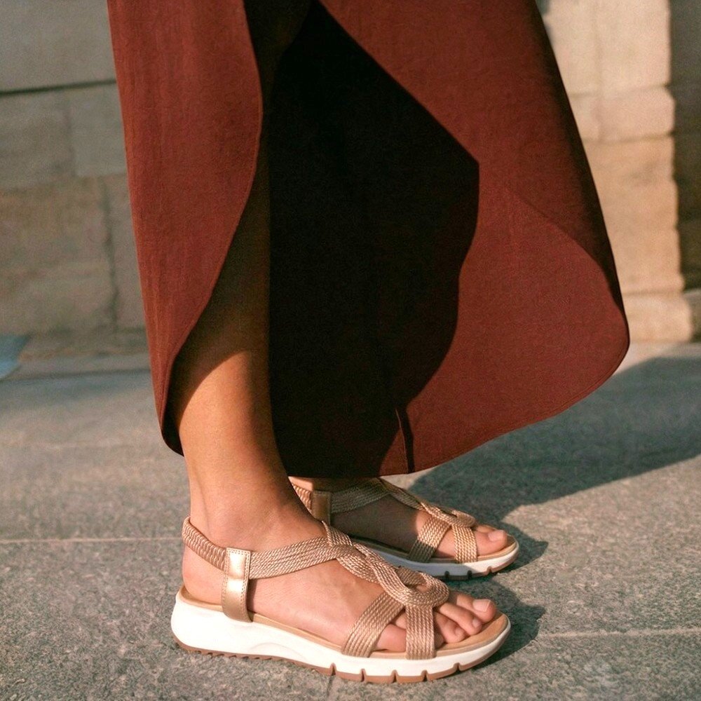 TasosShoes_Amarpies_30145_gynaikeia_anatomika_pedila_se_bronze_chroma-5