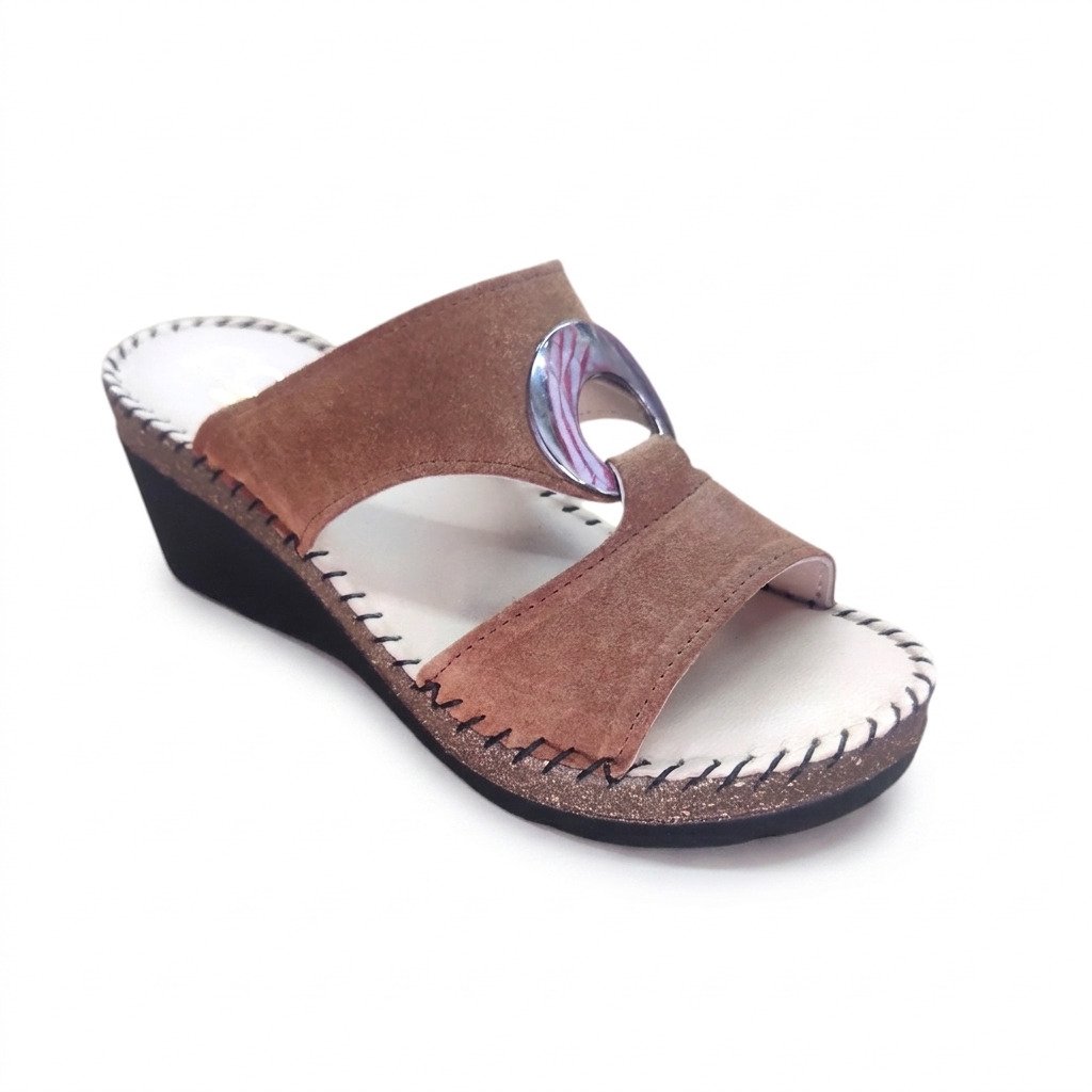 TasosShoes_Tatoo_5000_gynaikeia_anatomika_dermatina_platforms_pantofla_kafe