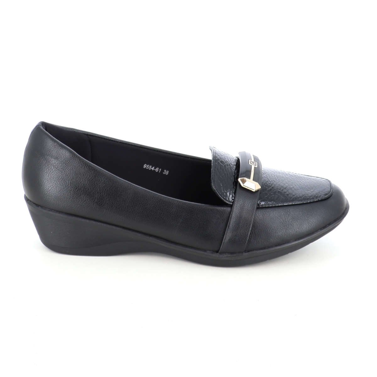 TasosShoes_b_soft_9554-61_gynaikeia_anatomika_mokasinia_se_mayro_chroma-1
